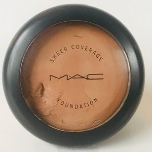 Mac Cosmetics Sheer Coverage foundation W30